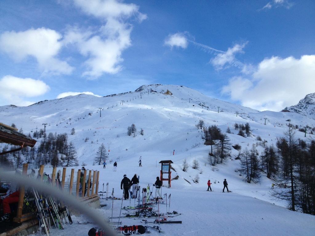 Olimpic Village Th Sestriere Apartments Extérieur photo