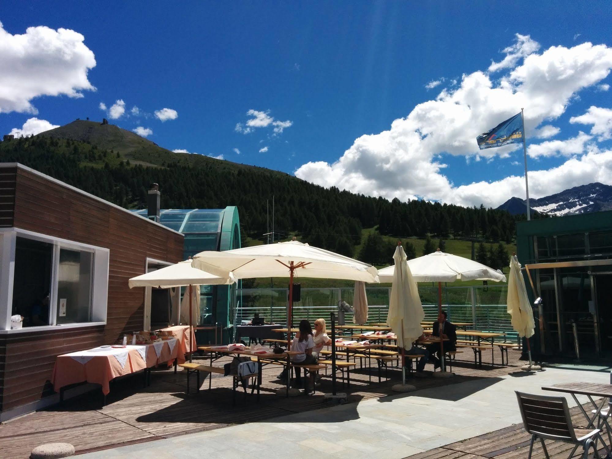 Olimpic Village Th Sestriere Apartments Extérieur photo